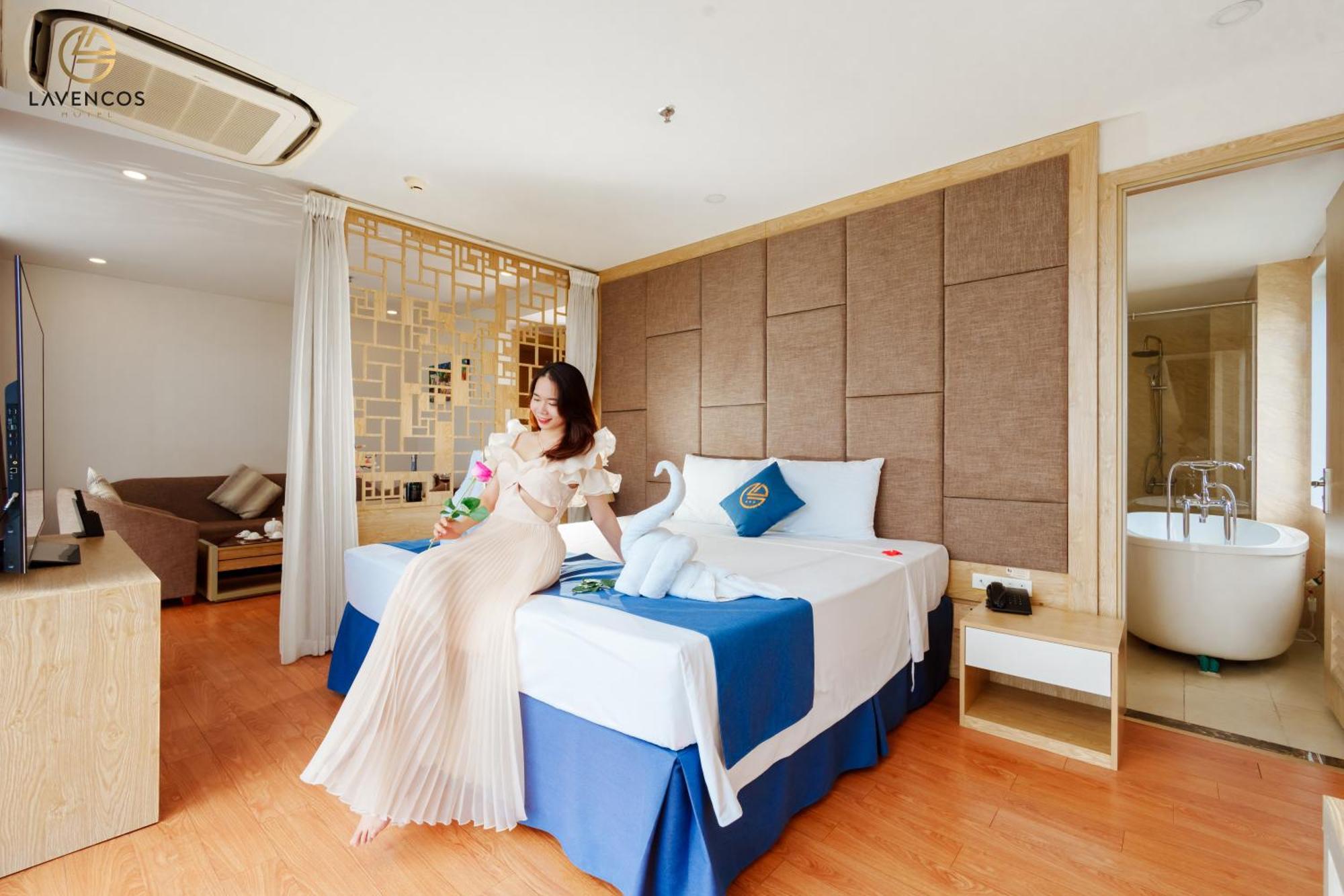 Lavencos Hotel Da Nang Exterior photo